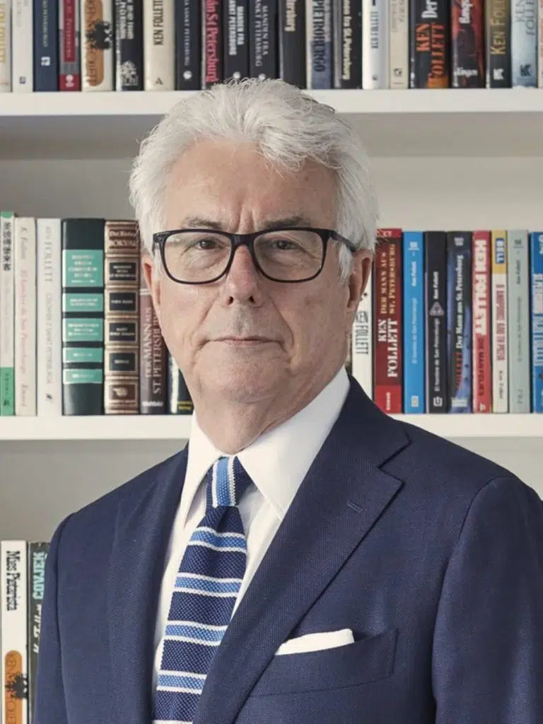 Ken Follett